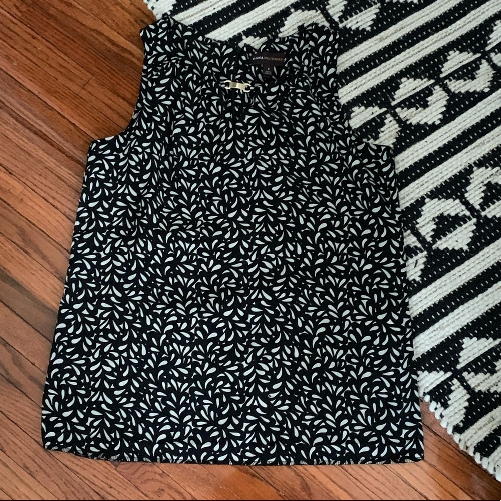 Dana Buchman Sleeveless Top